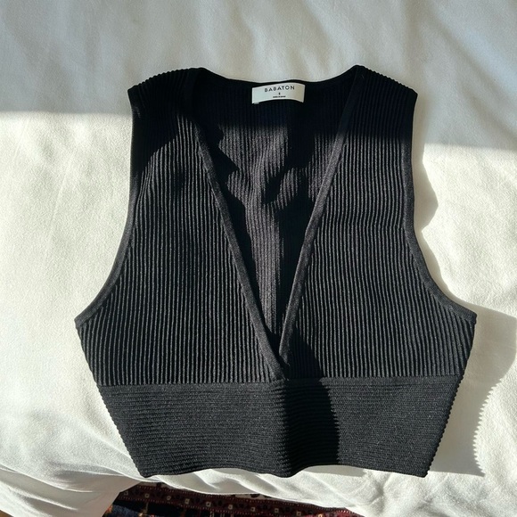 Bundle 3 Babaton Tops - Picture 11 of 14